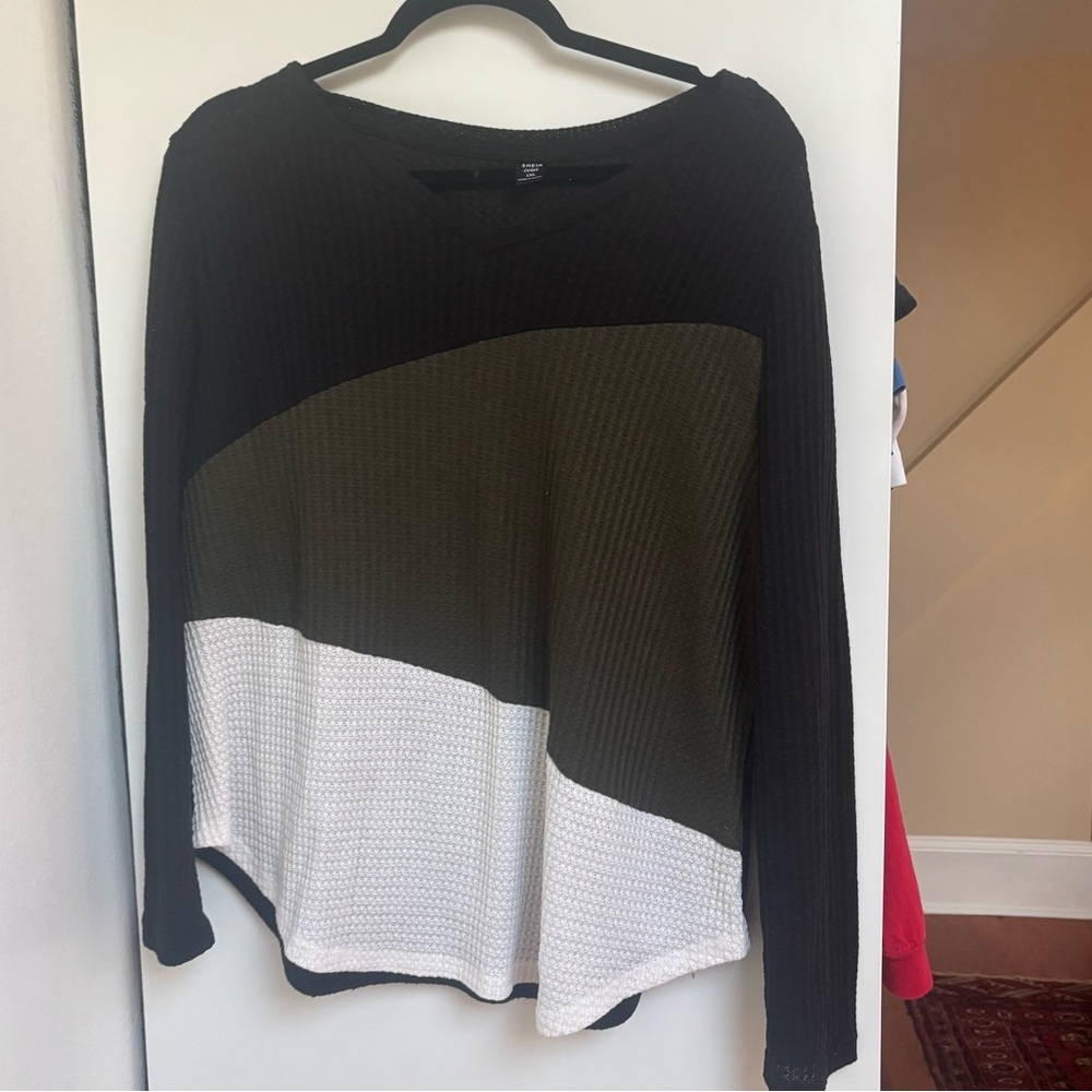 SHEIN Black and White Asymmetrical Long Sleeve Hoodie